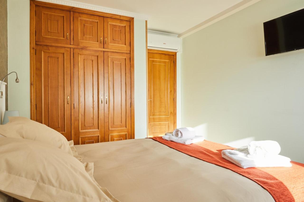 Padron Suites ภายนอก รูปภาพ
